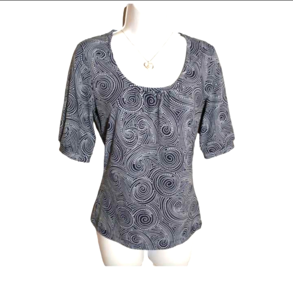 apt 9 small navy blue/white